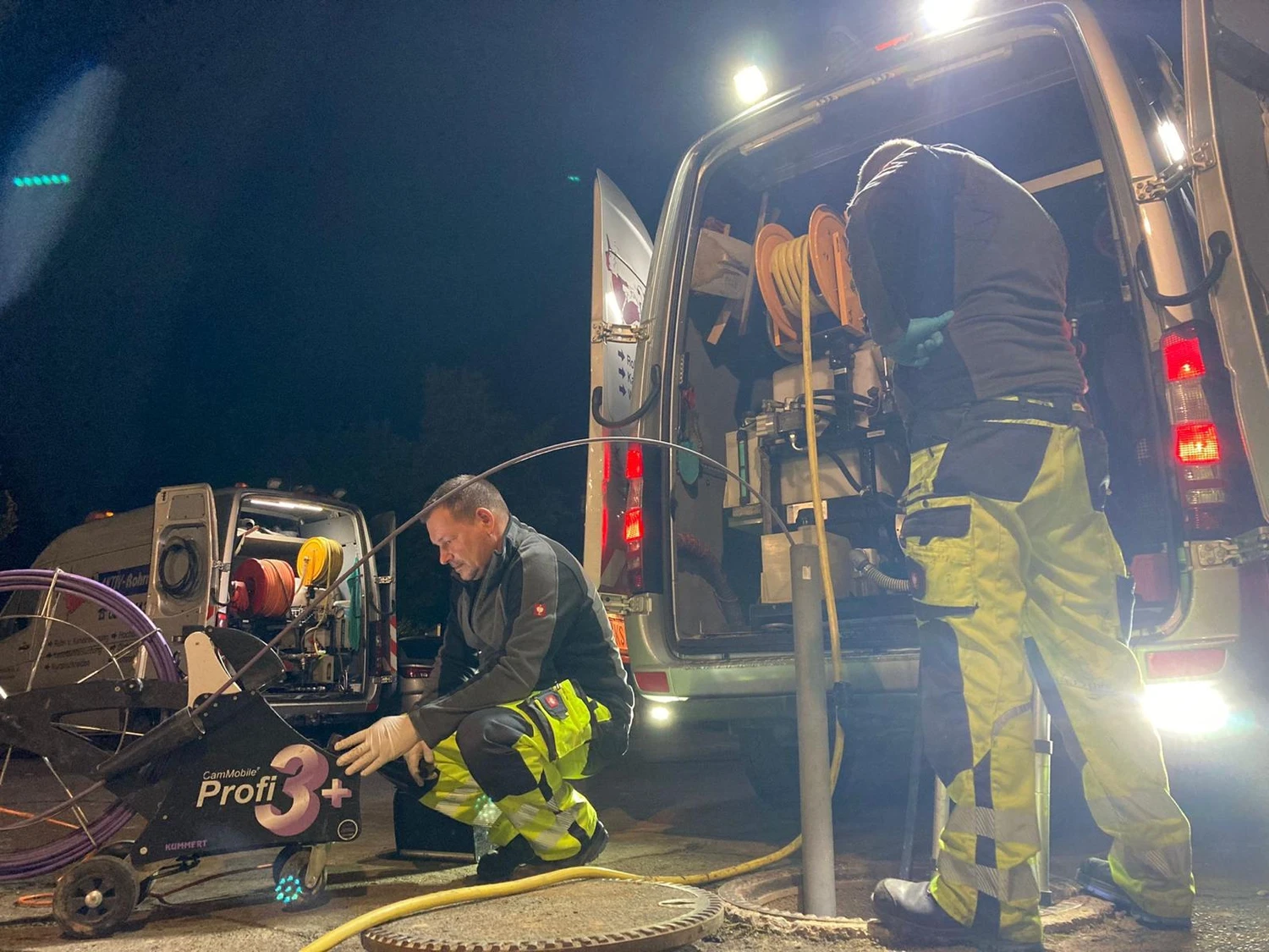 AKTIV Rohrreinigung - Dichtheitsprüfung